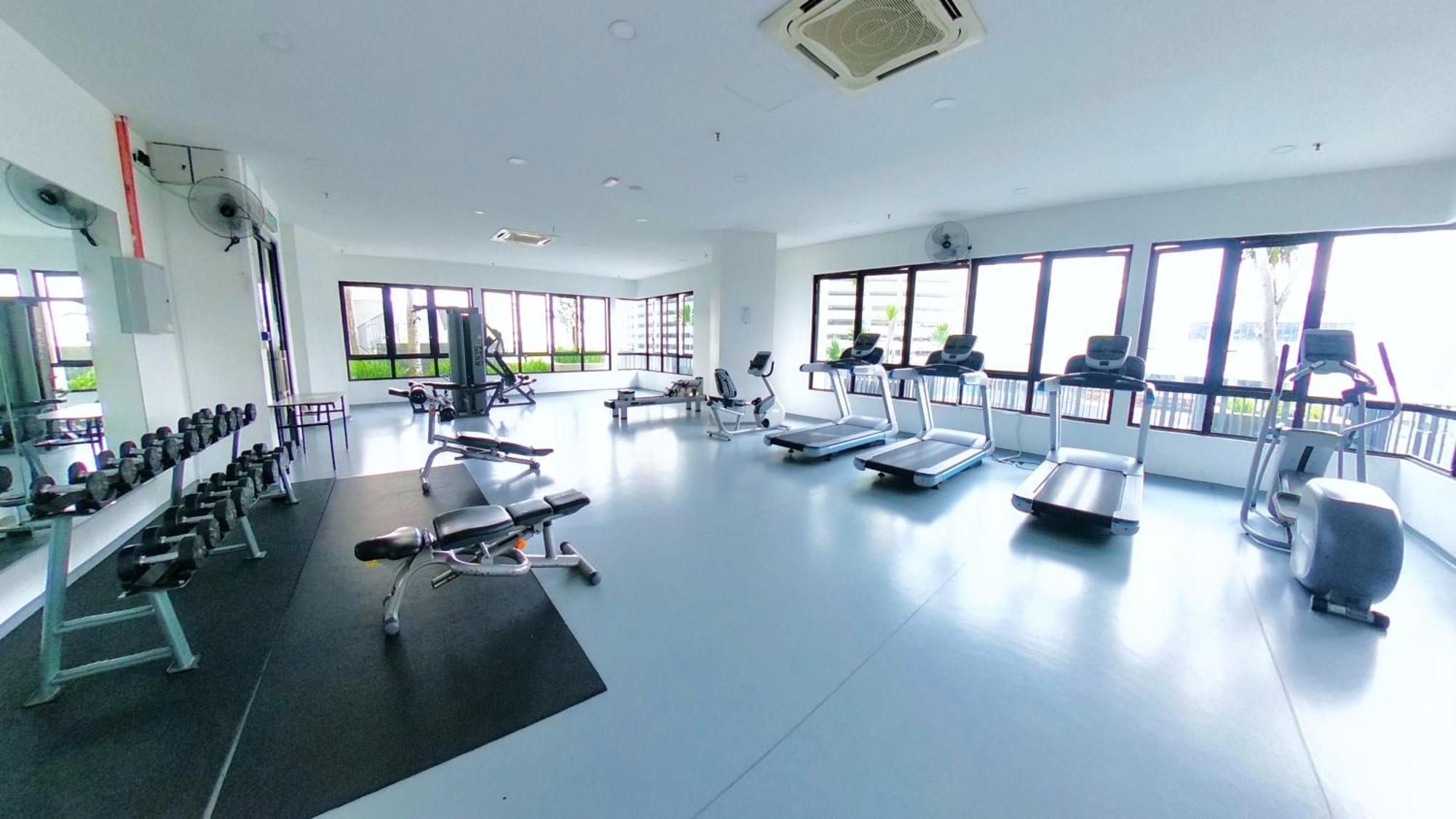 9Pax 2R2B Family Suite, I-City, I-Suite, Hyde, Beside Theme Park, Wifi 50-55" Smart Tv Shah Alam Exterior photo