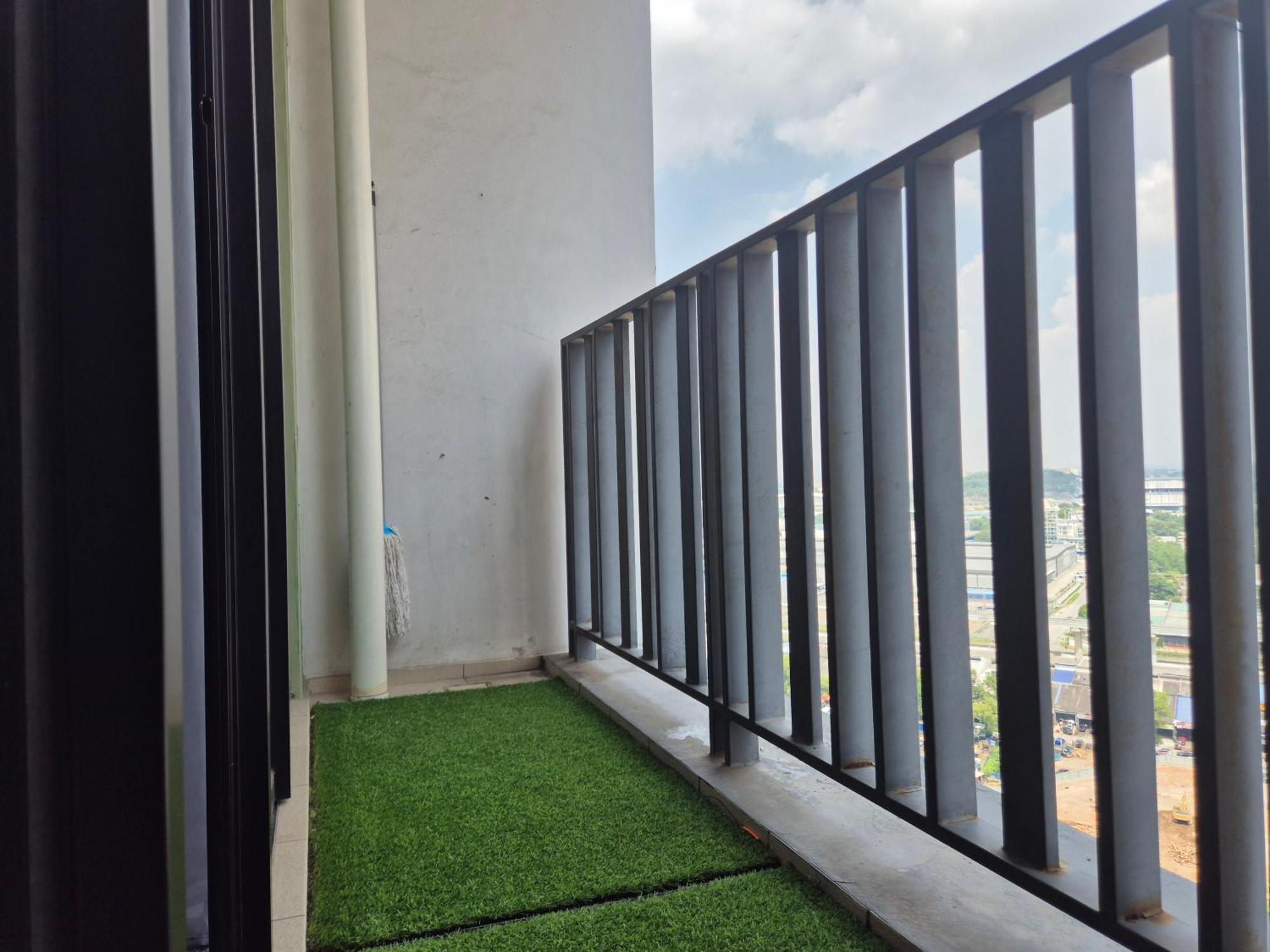 9Pax 2R2B Family Suite, I-City, I-Suite, Hyde, Beside Theme Park, Wifi 50-55" Smart Tv Shah Alam Exterior photo