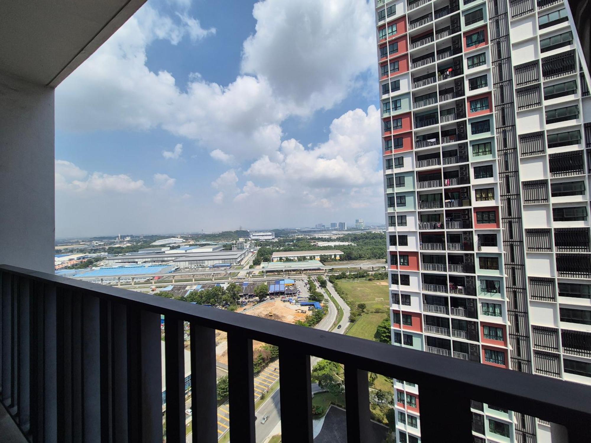 9Pax 2R2B Family Suite, I-City, I-Suite, Hyde, Beside Theme Park, Wifi 50-55" Smart Tv Shah Alam Exterior photo