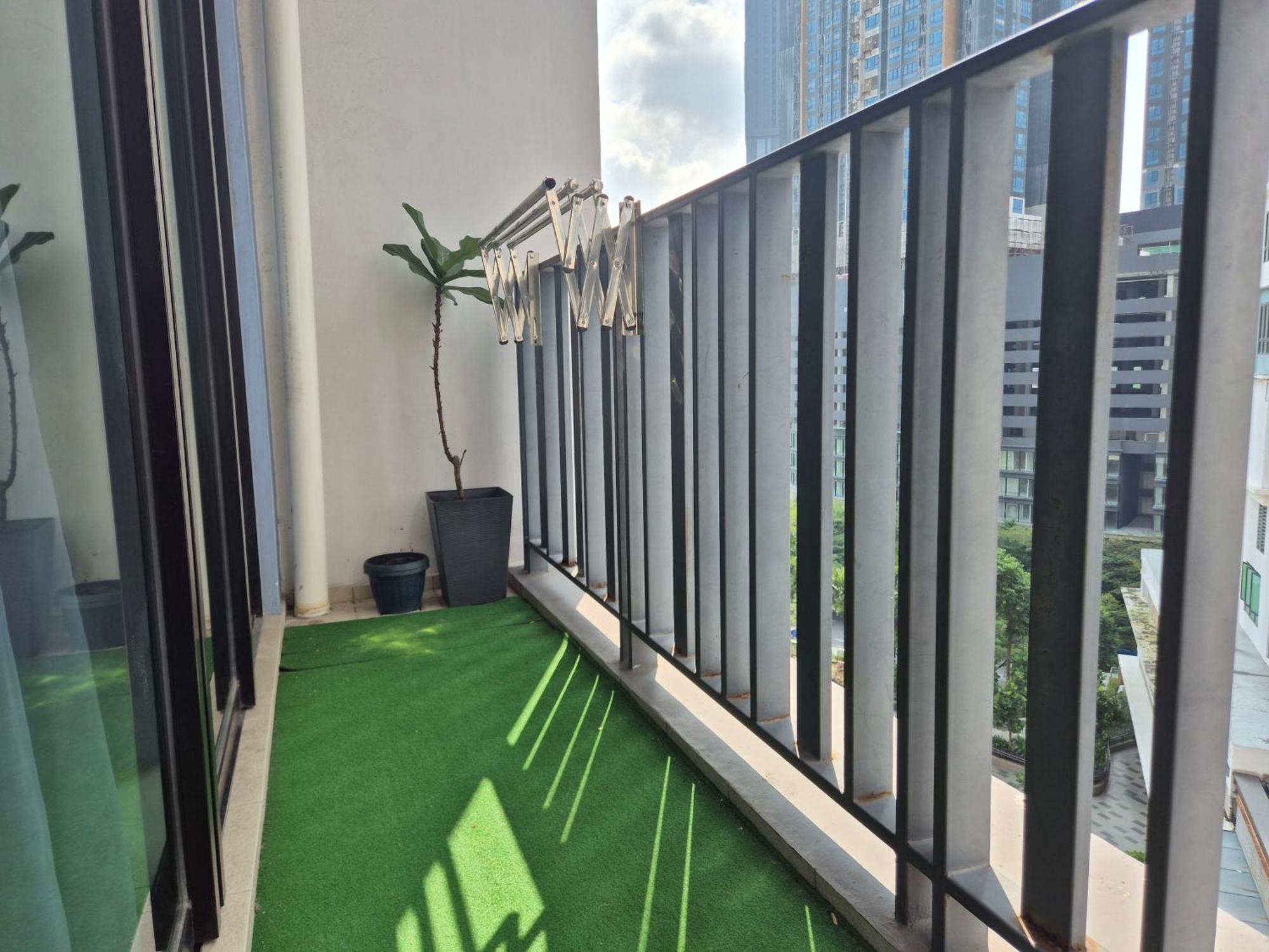 9Pax 2R2B Family Suite, I-City, I-Suite, Hyde, Beside Theme Park, Wifi 50-55" Smart Tv Shah Alam Exterior photo